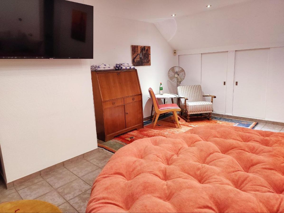 Spacious & Comfortable Guestrooms W Private Bathrooms Near Koelnmesse & Lanxess Arena, Free Parking, Highspeed Wifi Екстериор снимка
